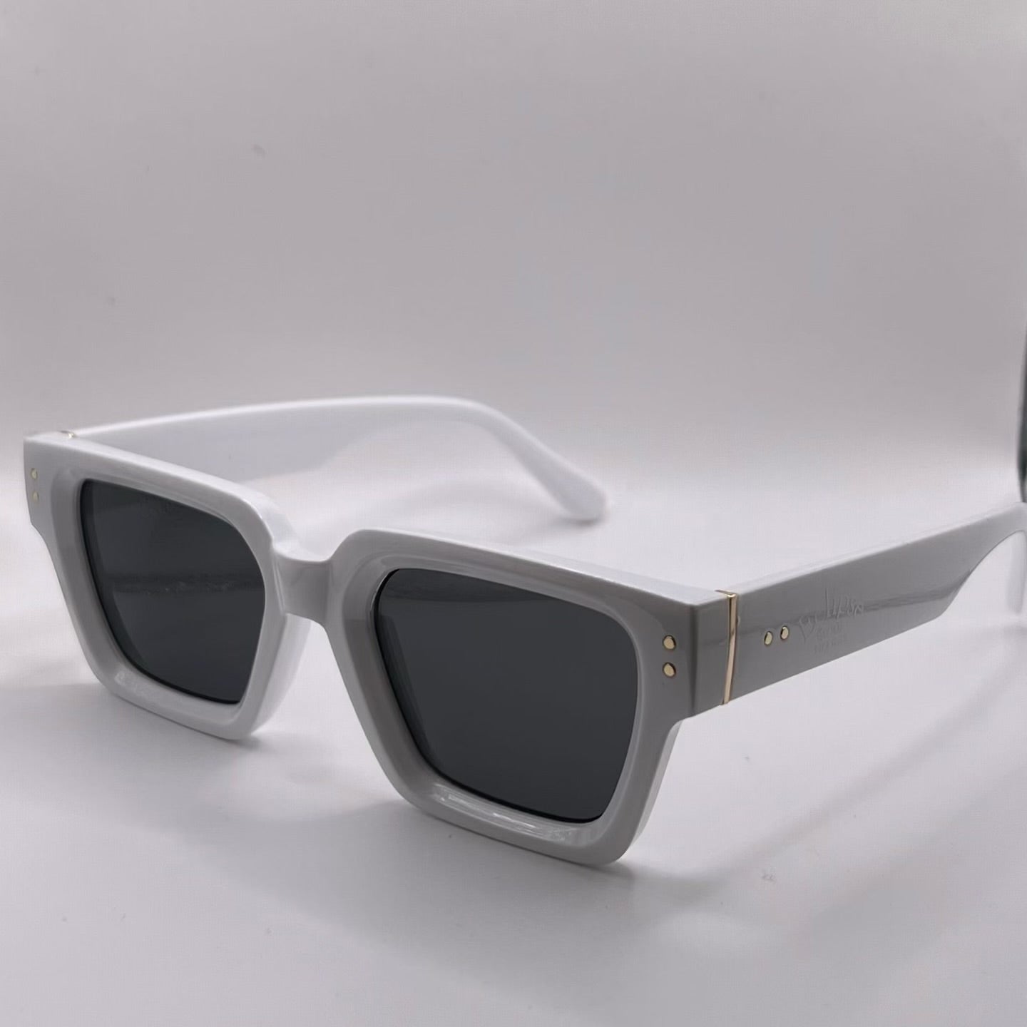 Eclipse Shades – Arctic White Classic