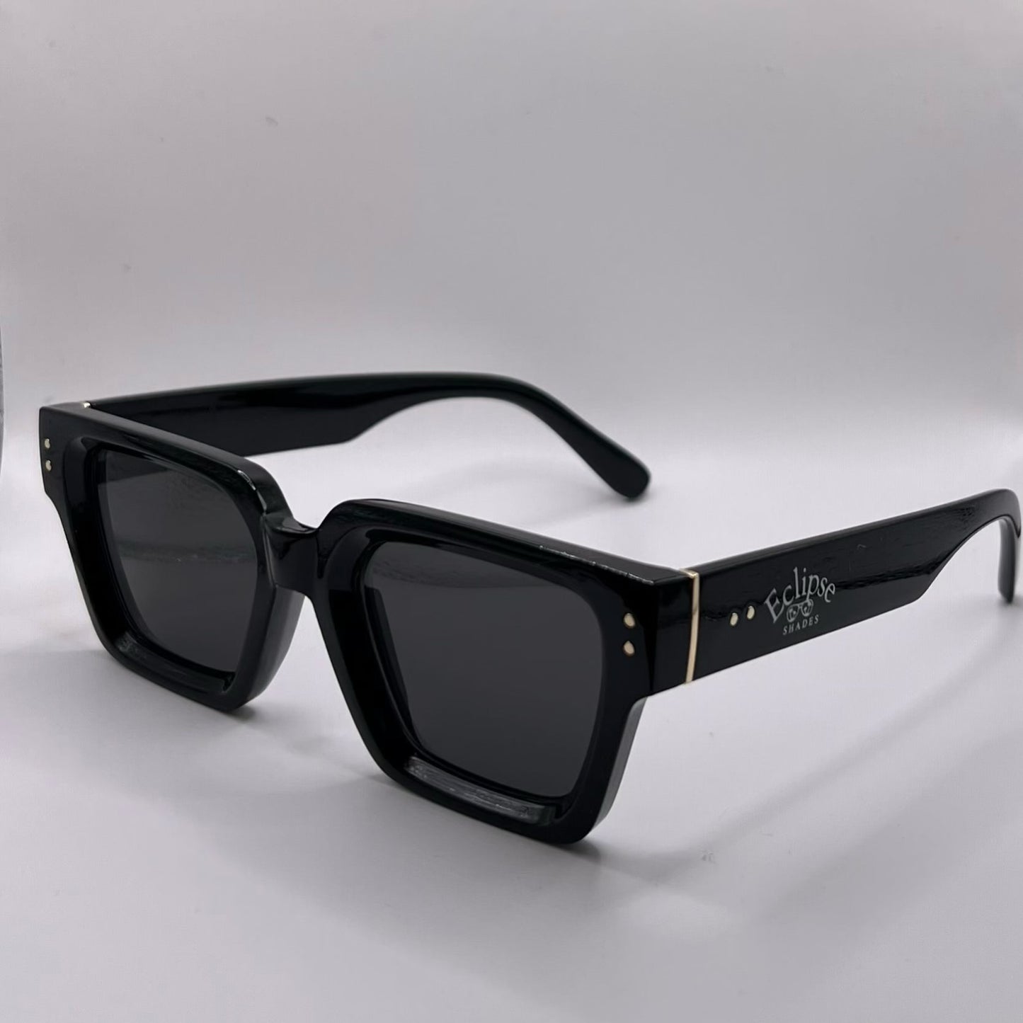 Eclipse Shades – Midnight Black
